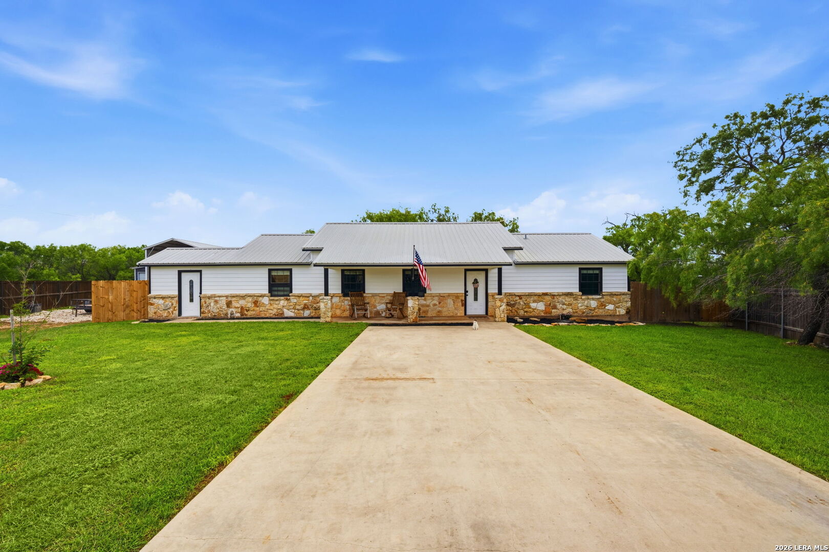 202 Bryan Drive Jourdanton TX 78026