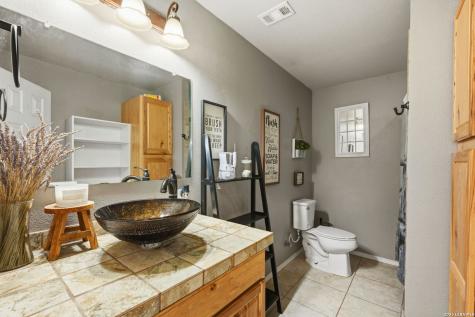 202 Bryan Drive Jourdanton TX 78026