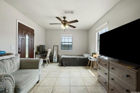 202 Bryan Drive Jourdanton TX 78026