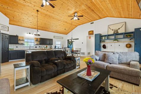 202 Bryan Drive Jourdanton TX 78026