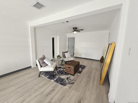 5049 Blue Bonnet Seguin TX 78155