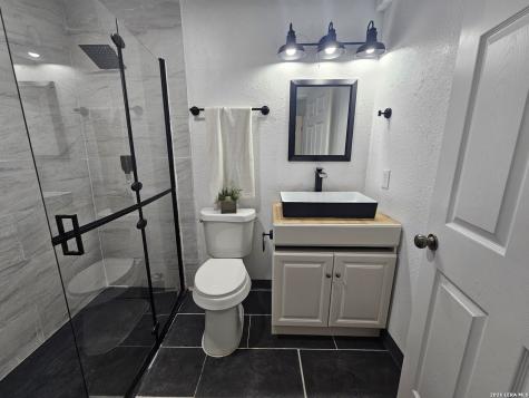 5049 Blue Bonnet Seguin TX 78155