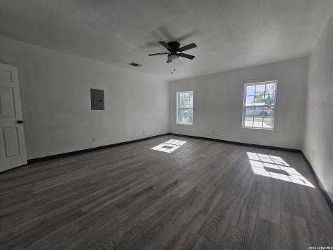5049 Blue Bonnet Seguin TX 78155