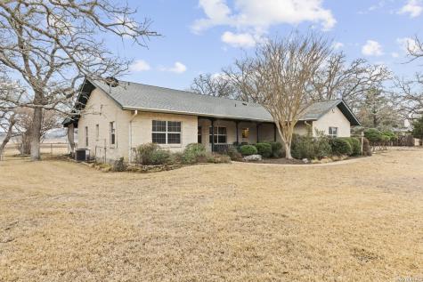 237 Emerald Fredericksburg TX 78624