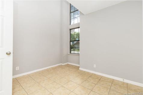 9330 Village Lance San Antonio TX 78250