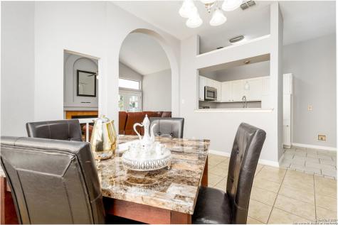 9330 Village Lance San Antonio TX 78250