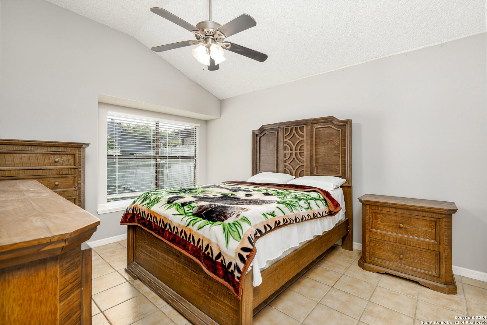 9330 Village Lance San Antonio TX 78250