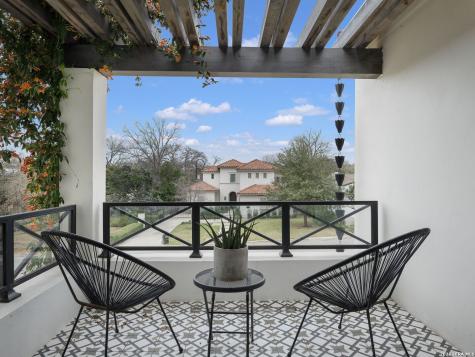 116 Canterbury Hill San Antonio TX 78209