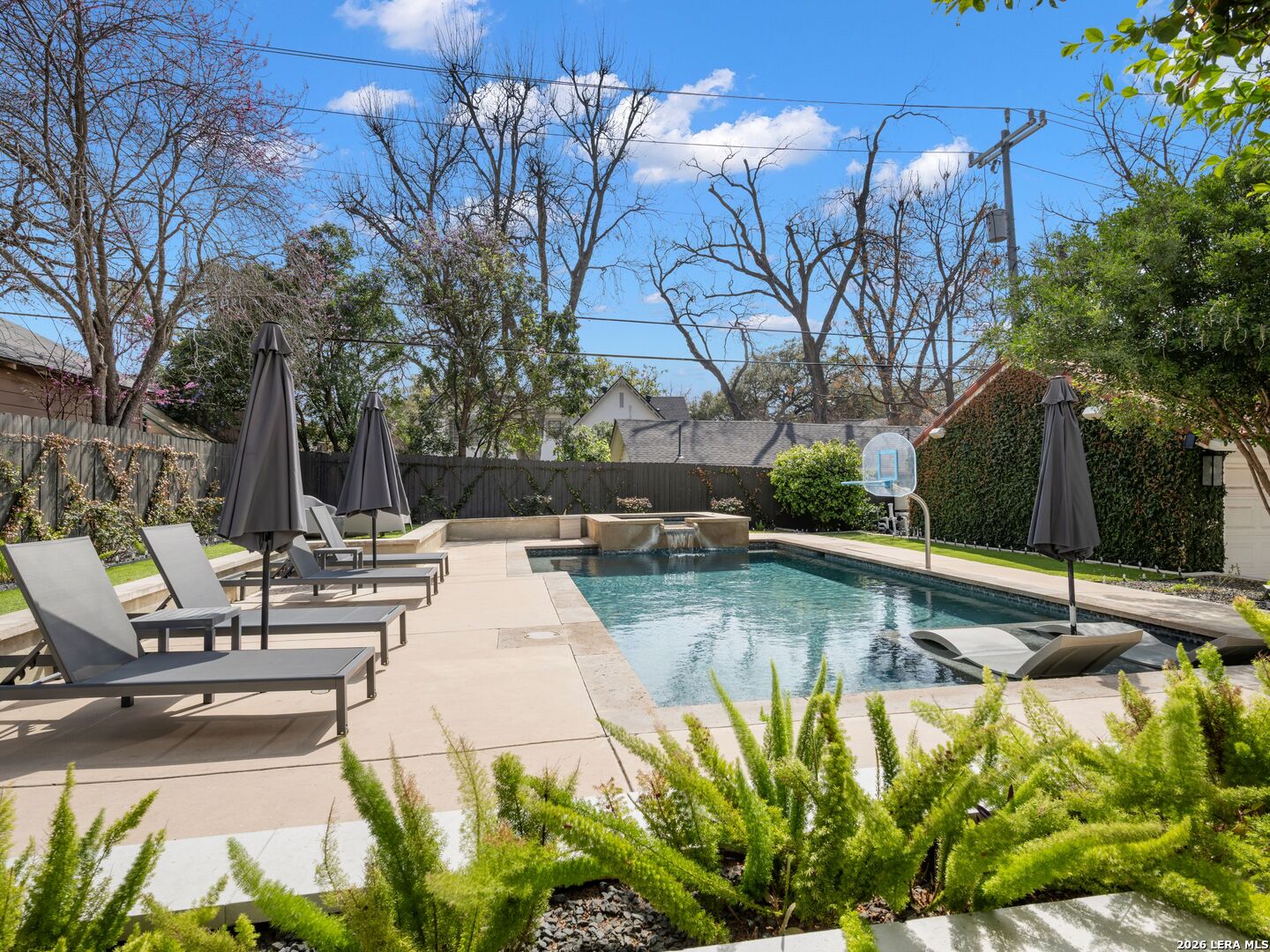 116 Canterbury Hill San Antonio TX 78209