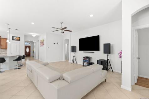 25756 Two Springs San Antonio TX 78255