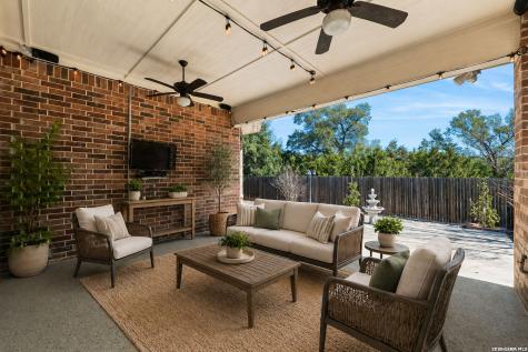 25756 Two Springs San Antonio TX 78255