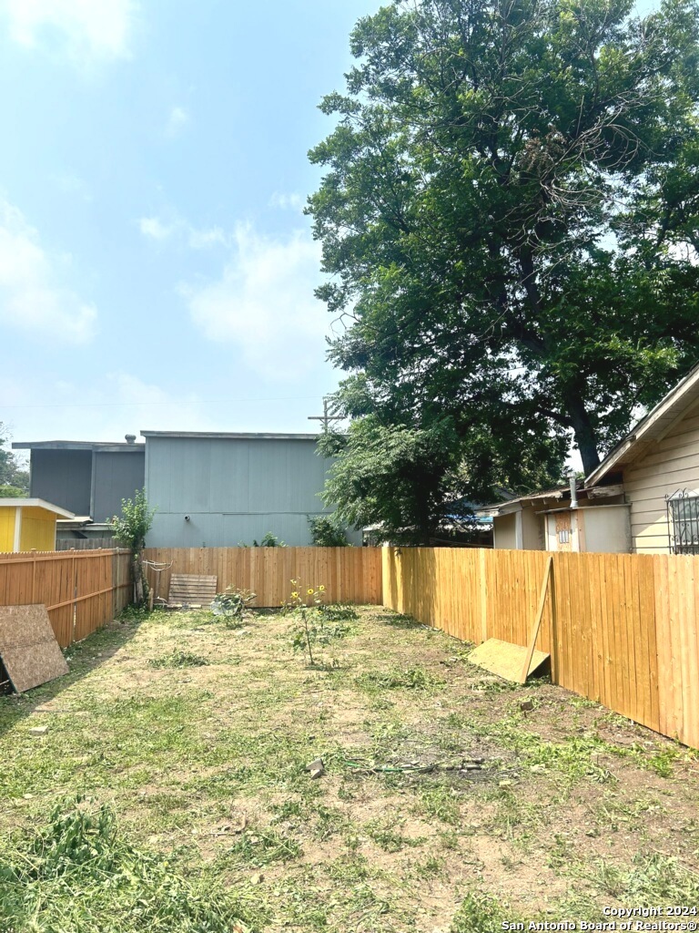 1610 Loma Vista Street San Antonio TX 78207