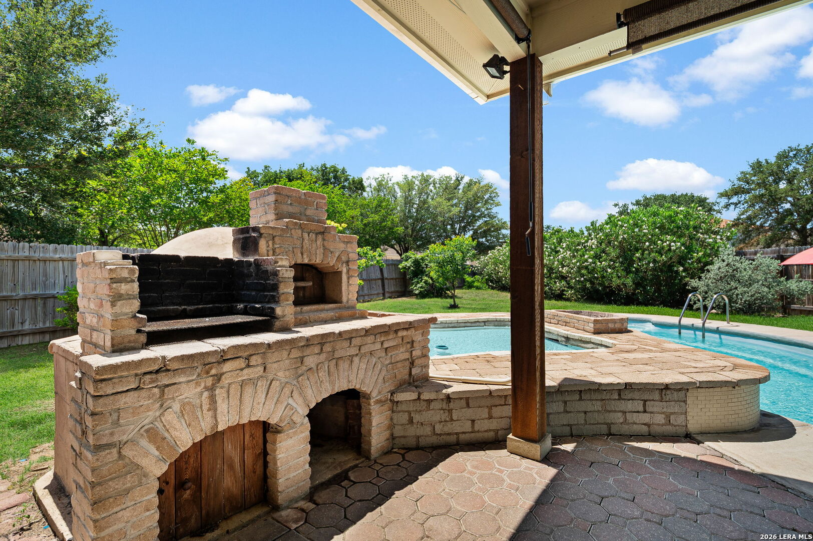 10203 Divide Mount San Antonio TX 78223