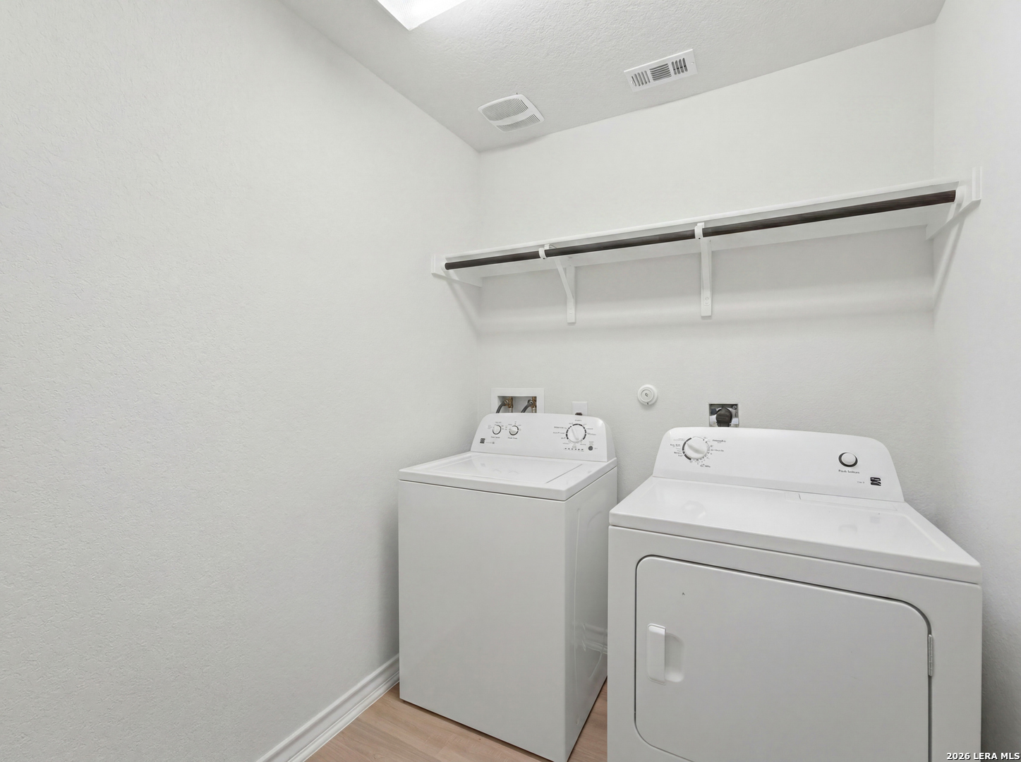831 Red Crossbill San Antonio TX 78253