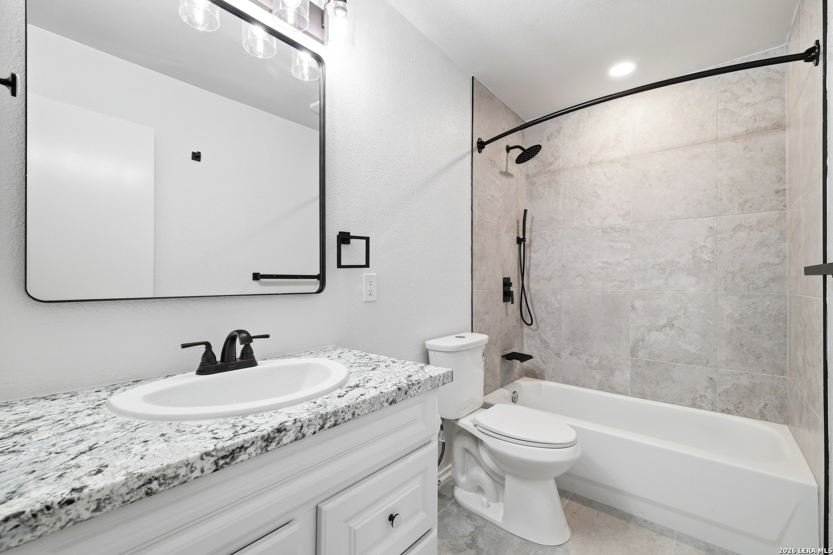 4302 Shallow Water San Antonio TX 78233