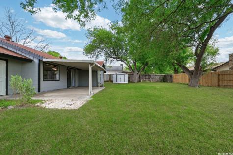 4302 Shallow Water San Antonio TX 78233