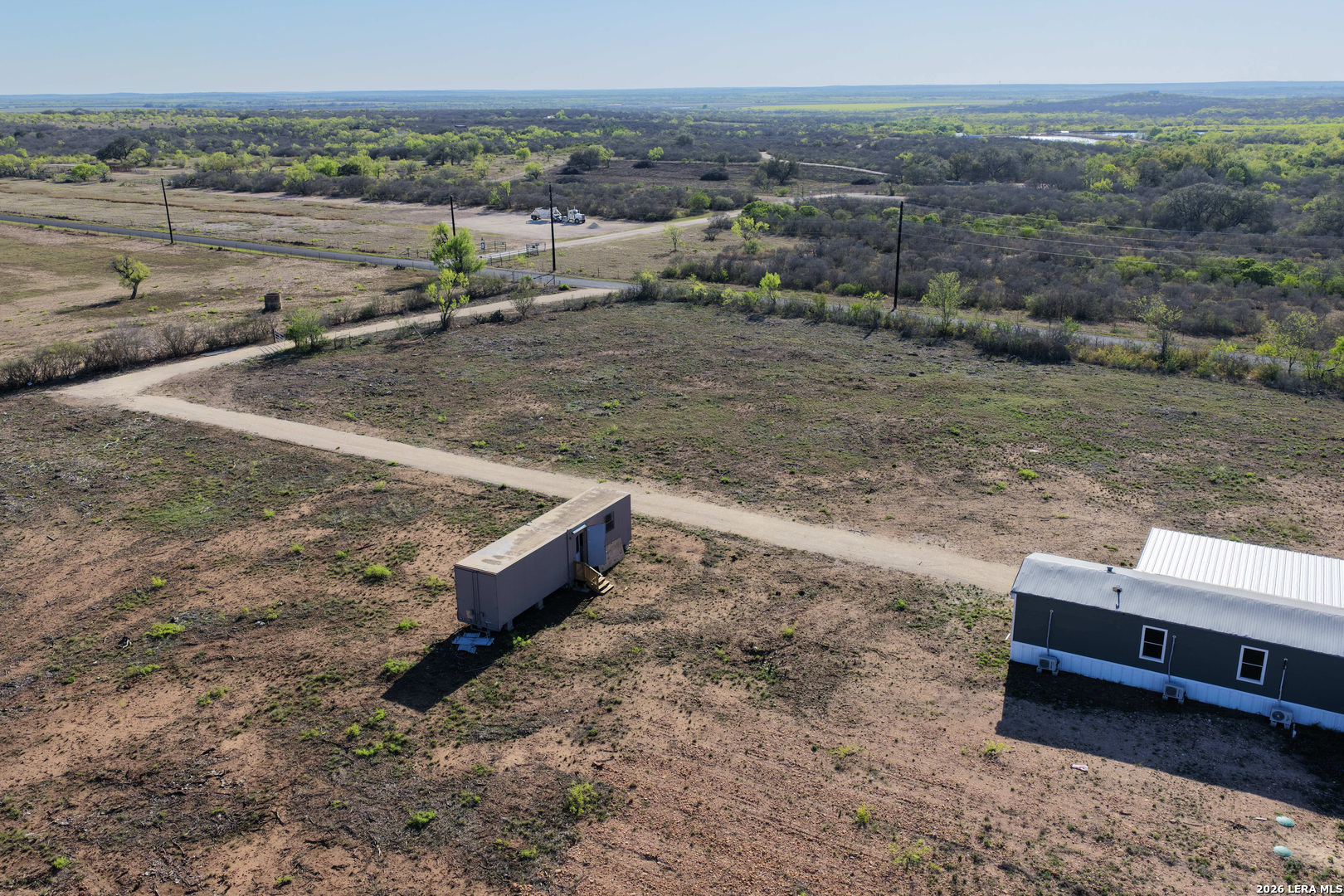 2811 County Road 467 Devine TX 78016