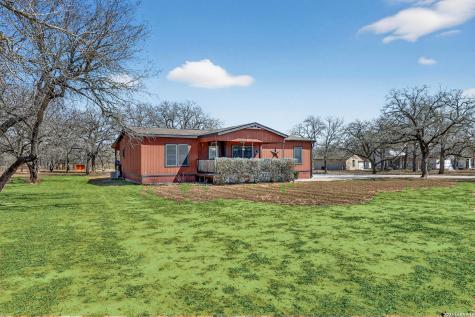 1298 County Road 425 Stockdale TX 78160