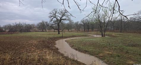 1298 County Road 425 Stockdale TX 78160