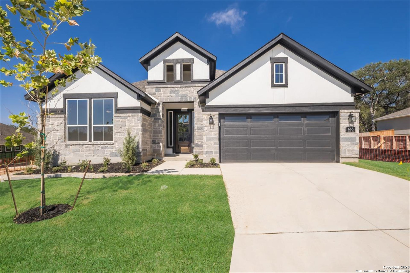 665 Treetop Pass New Braunfels TX 78130