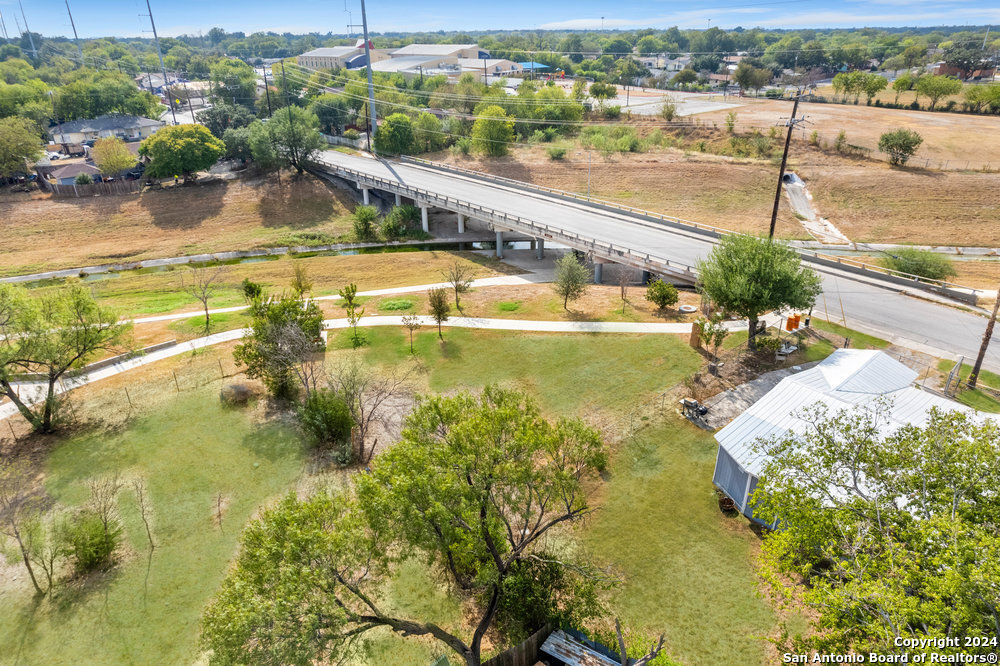 332 N San Ignacio Avenue San Antonio TX 78237