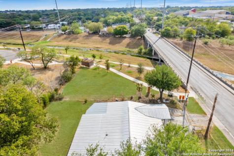 332 N San Ignacio Avenue San Antonio TX 78237