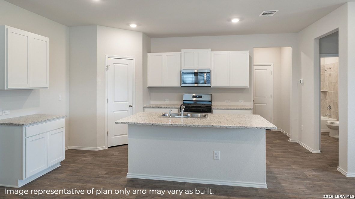 5338 Totem Bluff San Antonio TX 78238
