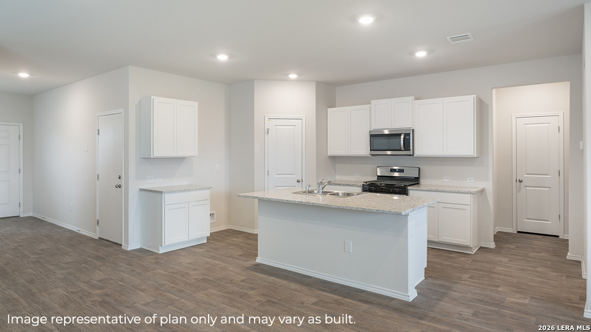 5338 Totem Bluff San Antonio TX 78238