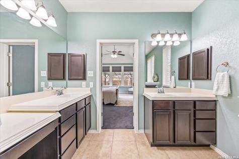 25511 Hopi Dawn San Antonio TX 78261