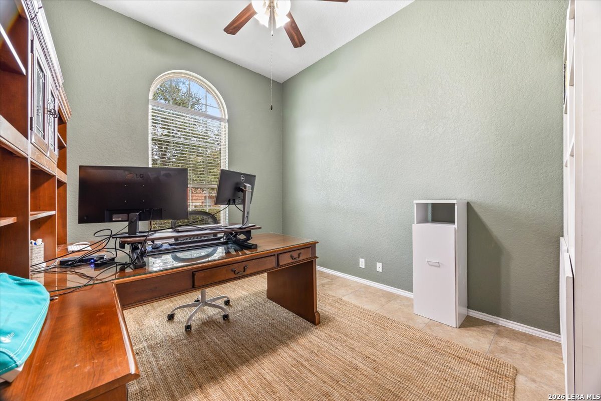 25511 Hopi Dawn San Antonio TX 78261