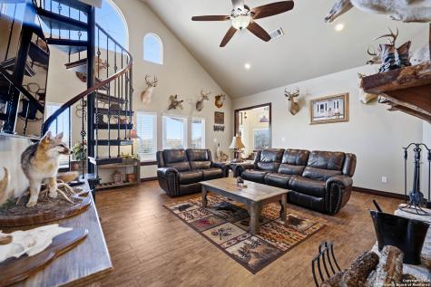 163 County Road 283 Harwood TX 78632