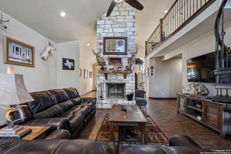 163 County Road 283 Harwood TX 78632