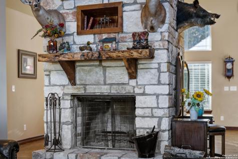 163 County Road 283 Harwood TX 78632