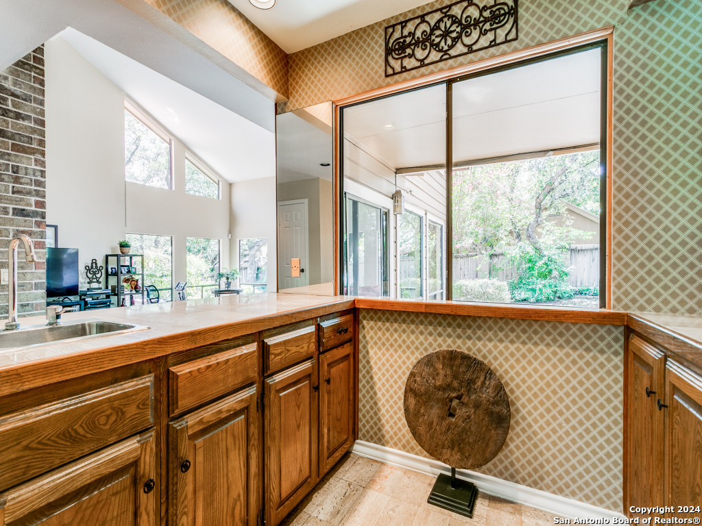 12543 Elm Manor Street San Antonio TX 78230
