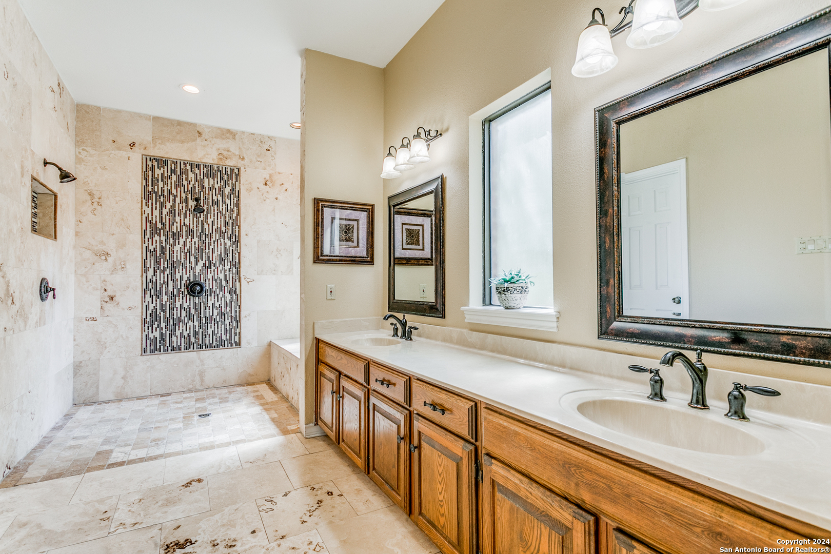 12543 Elm Manor Street San Antonio TX 78230