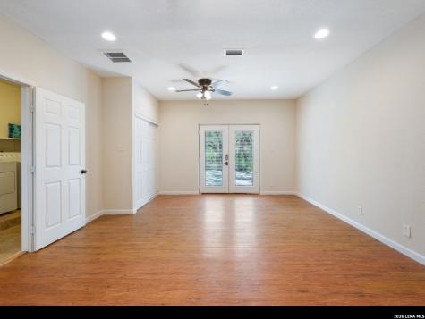 7806 Shady Hollow Lane San Antonio TX 78255
