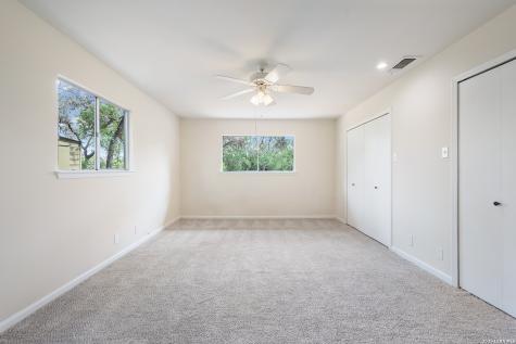 7806 Shady Hollow Lane San Antonio TX 78255