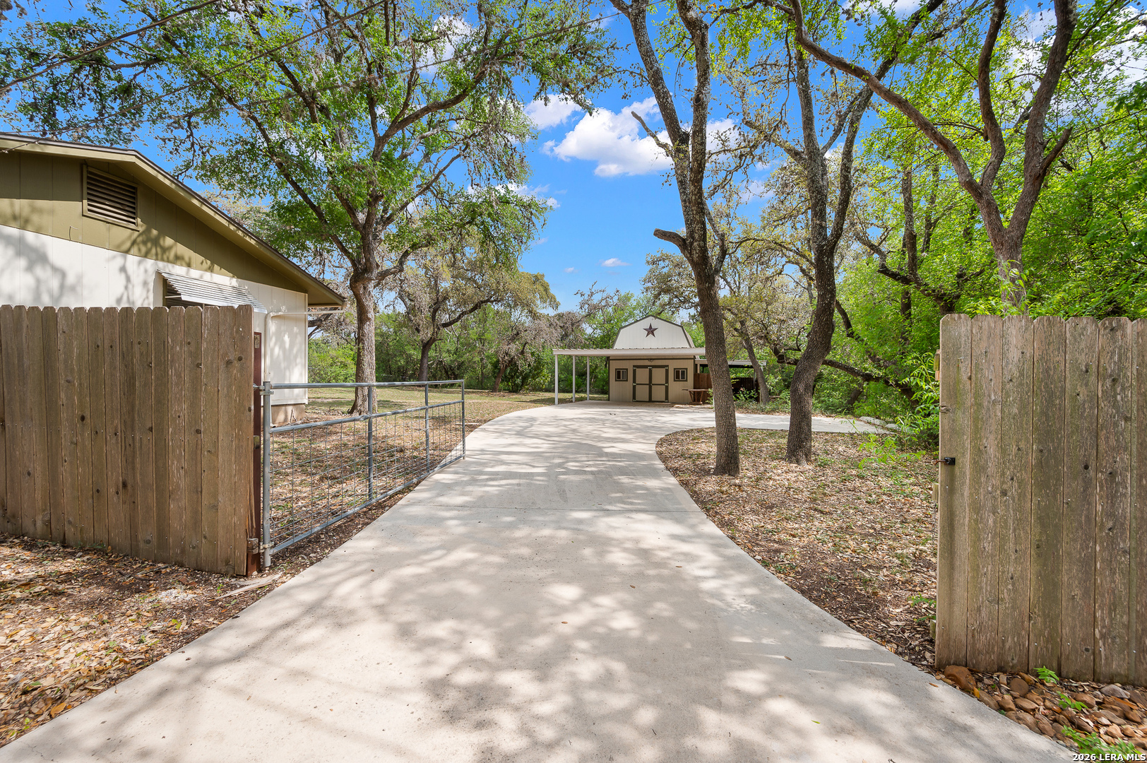 7806 Shady Hollow Lane San Antonio TX 78255