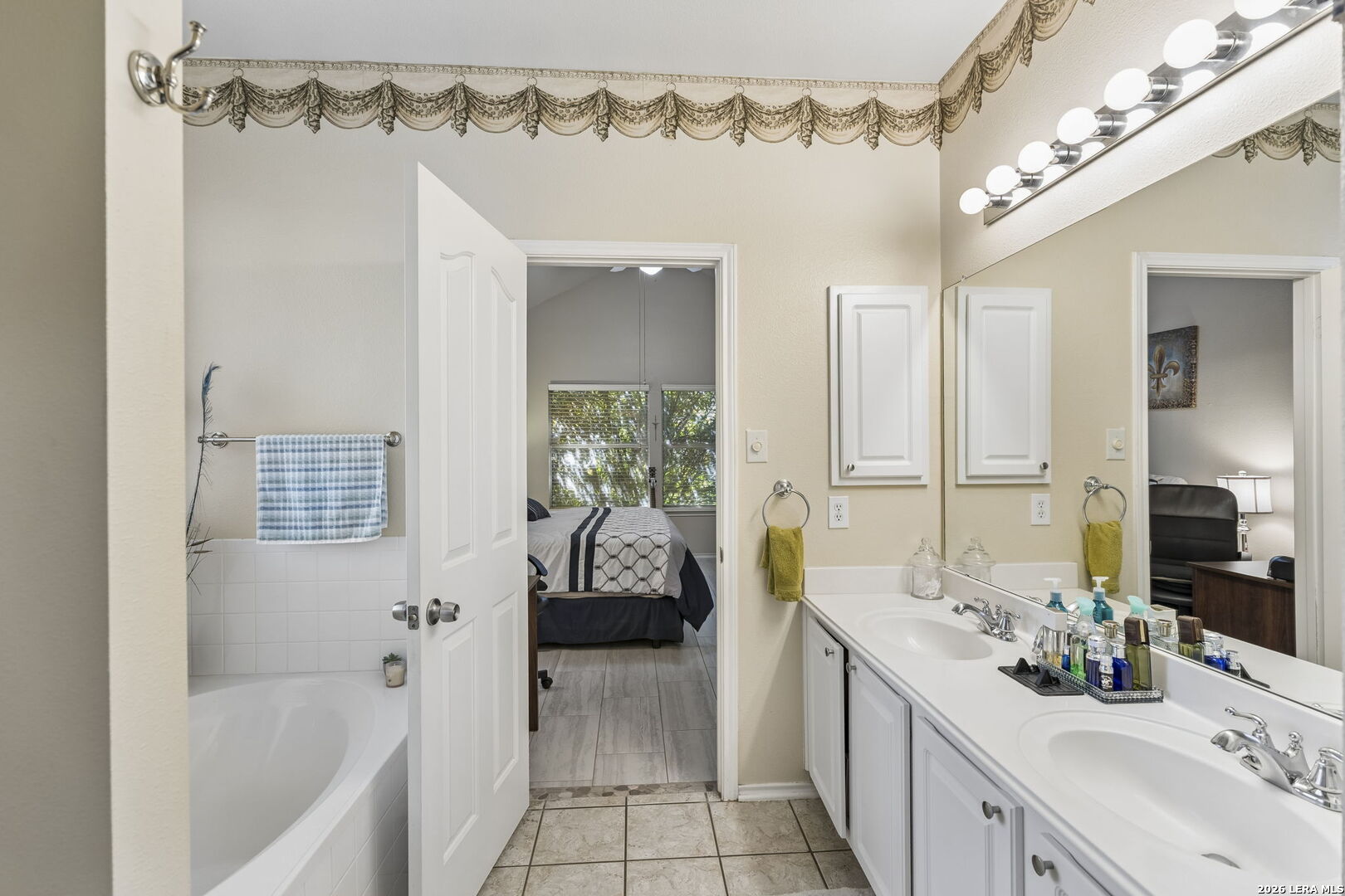 22611 Madison Park San Antonio TX 78260