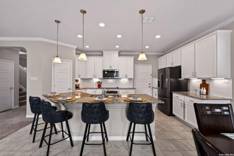 8216 Victory Cove San Antonio TX 78254