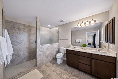 8216 Victory Cove San Antonio TX 78254