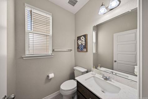 8216 Victory Cove San Antonio TX 78254