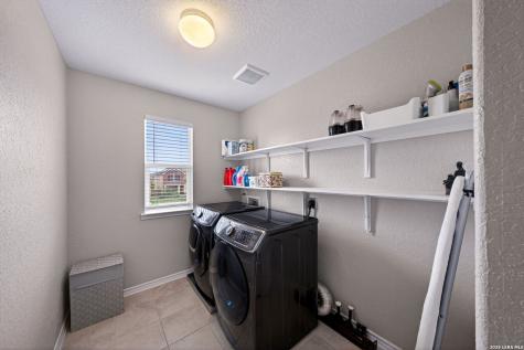 8216 Victory Cove San Antonio TX 78254
