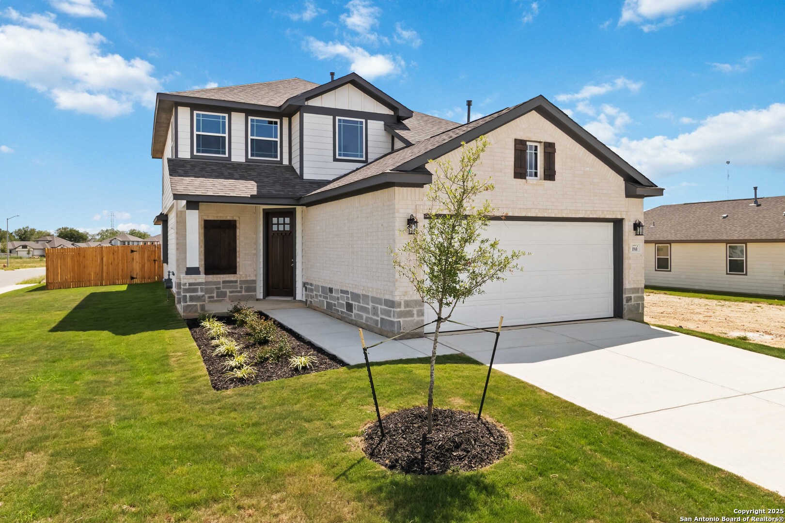 8968 Hazel Birch Elmendorf TX 78112