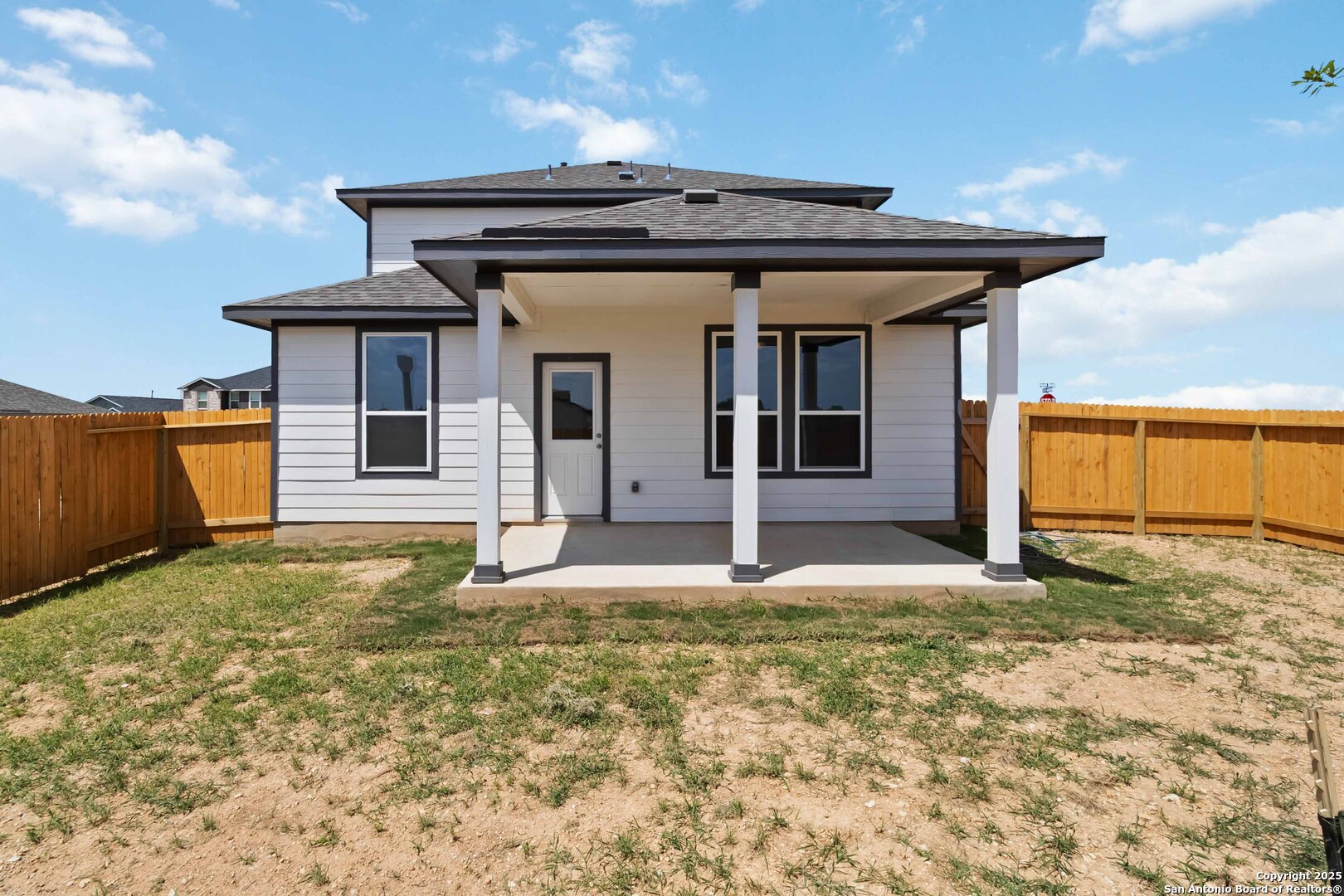 8968 Hazel Birch Elmendorf TX 78112