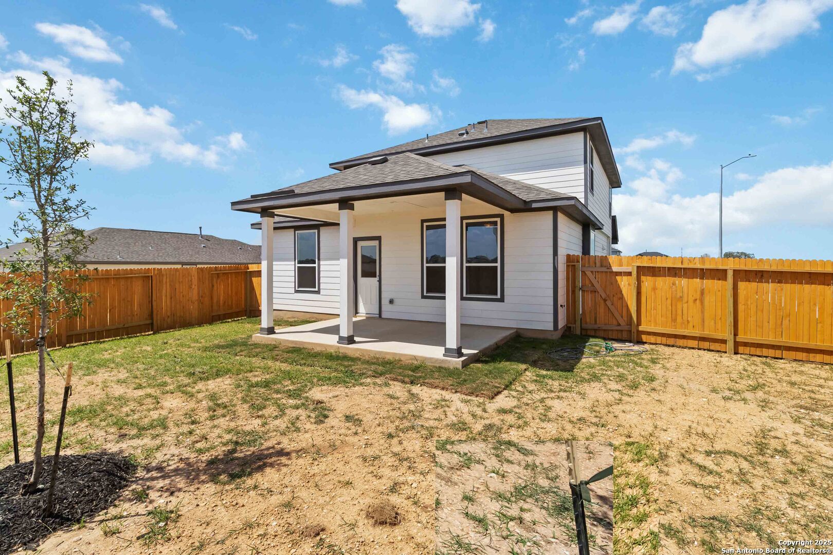 8968 Hazel Birch Elmendorf TX 78112