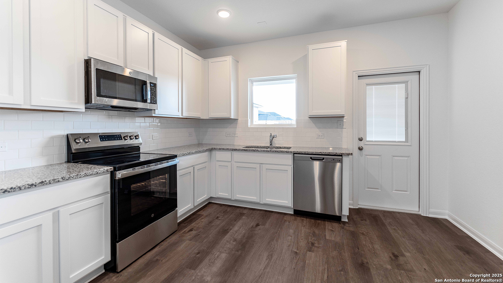 3014 Heidfeld Lane Converse TX 78109