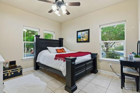 18118 Resort View San Antonio TX 78255