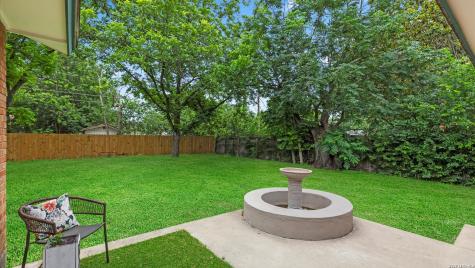 5026 Lakewood Drive San Antonio TX 78220