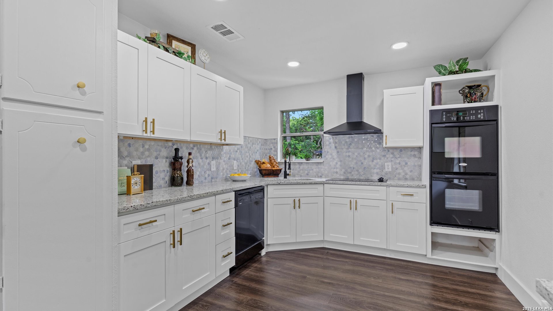 5026 Lakewood Drive San Antonio TX 78220